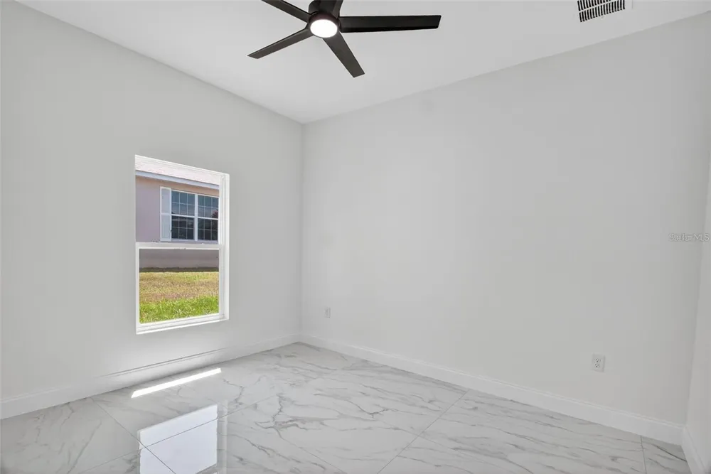 89 FARIWAY CIRCLE Umatilla, FL 32784