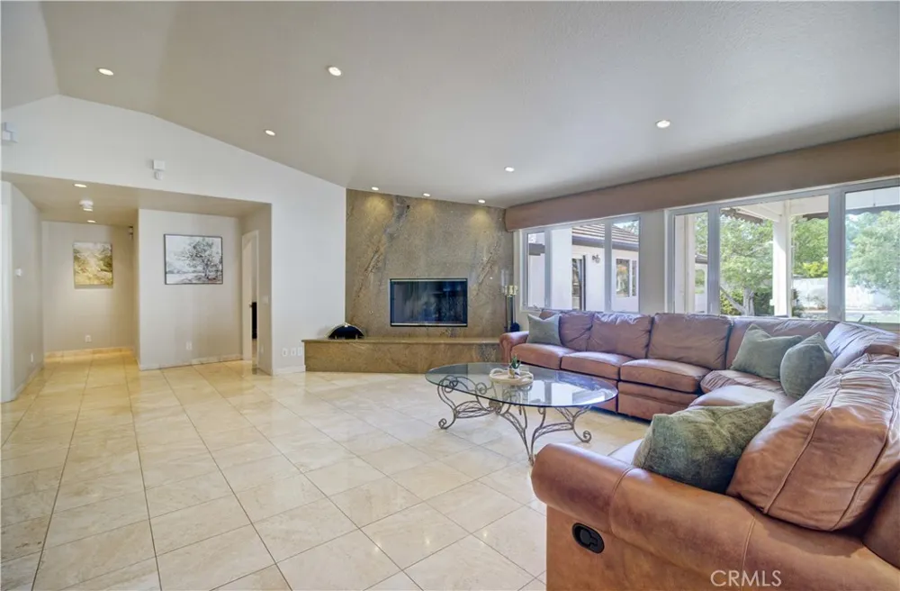 5821 Blueberry Street Yorba Linda, CA 92886