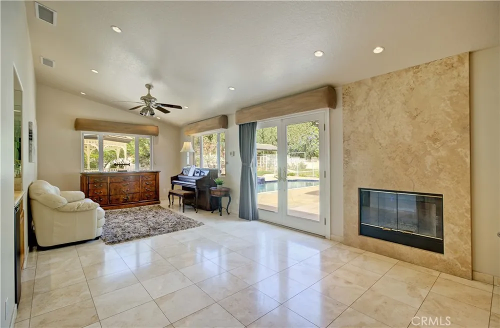 5821 Blueberry Street Yorba Linda, CA 92886