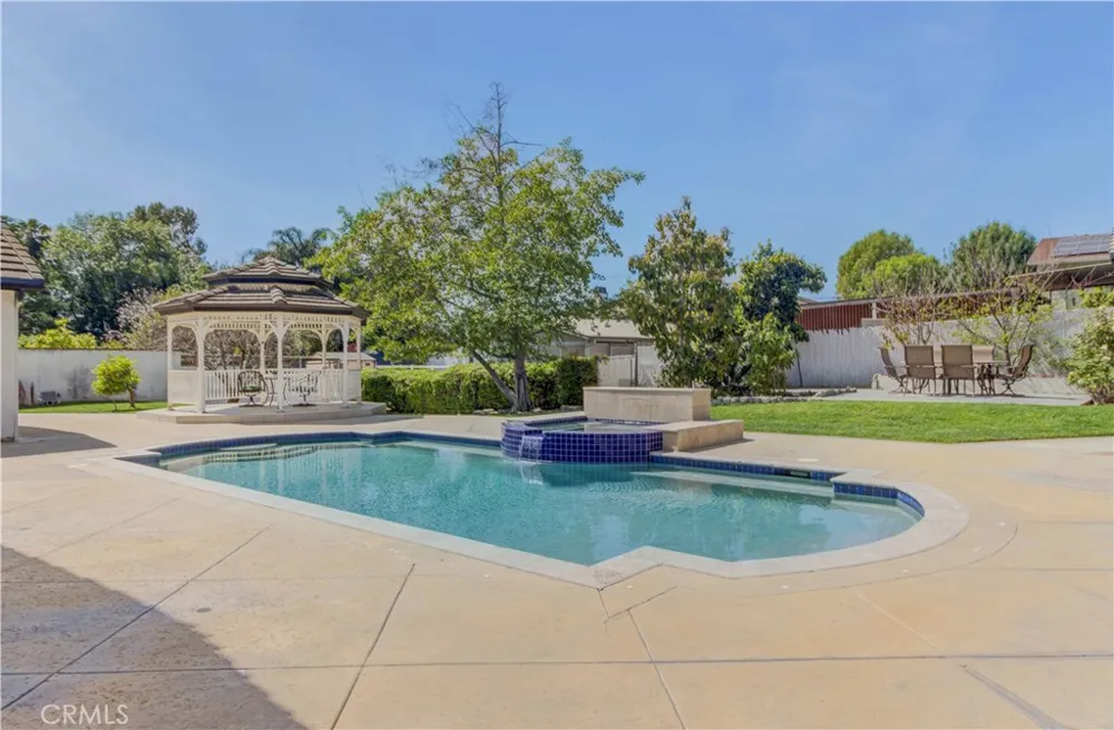 5821 Blueberry Street Yorba Linda, CA 92886
