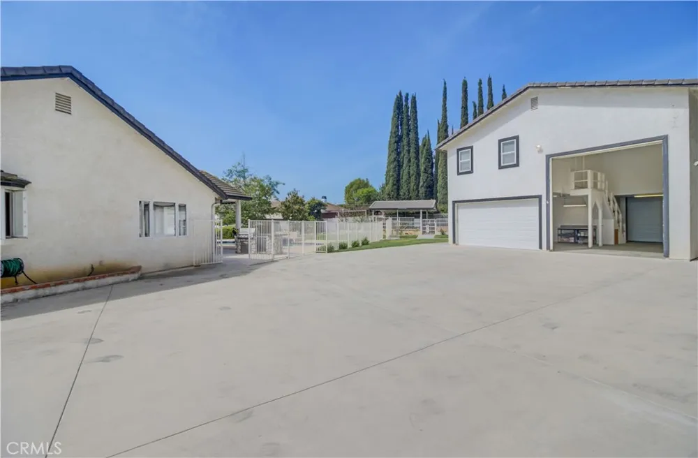 5821 Blueberry Street Yorba Linda, CA 92886