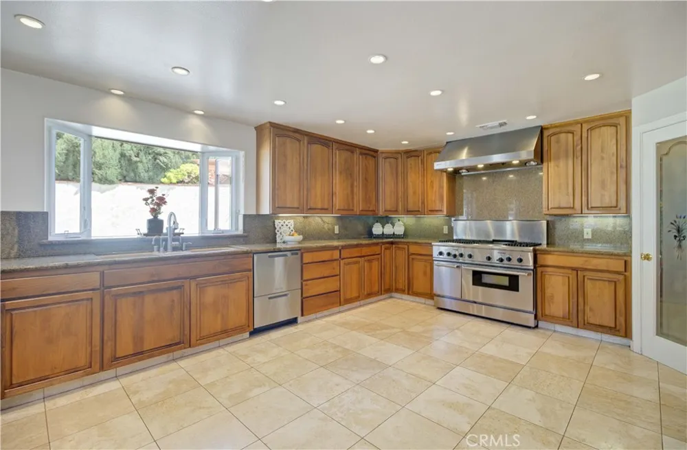 5821 Blueberry Street Yorba Linda, CA 92886
