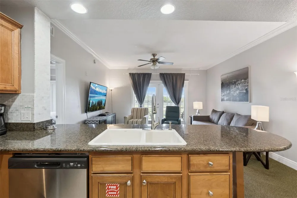 7655 HERITAGE CROSSING WAY #201 Reunion, FL 34747
