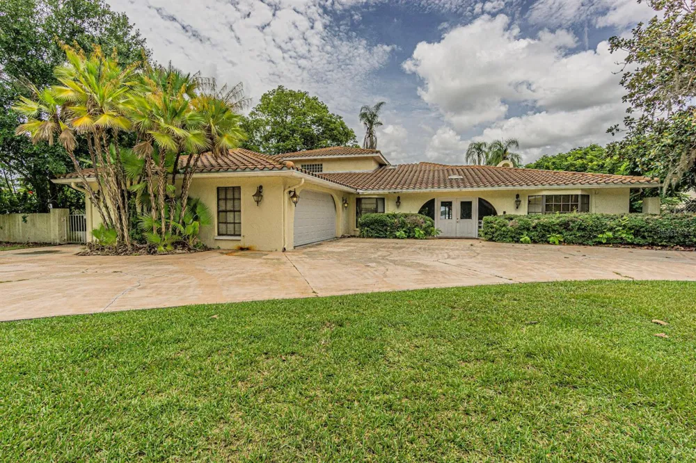 18129 CRAWLEY ROAD Odessa, FL 33556