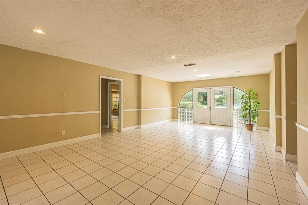 18129 CRAWLEY ROAD Odessa, FL 33556