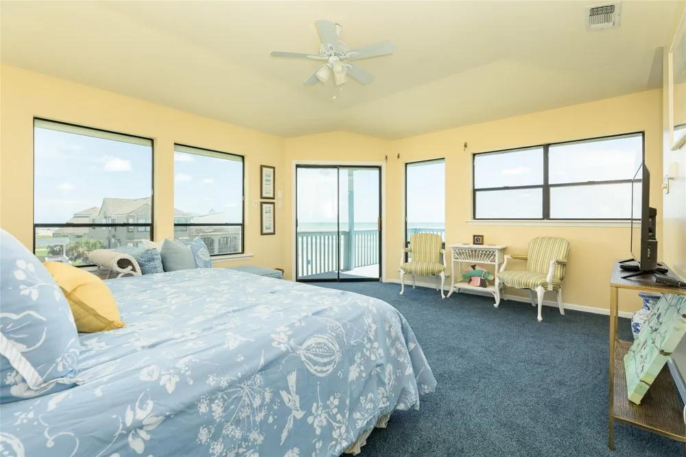 4223 Ghost Crab Lane Galveston, TX 77554