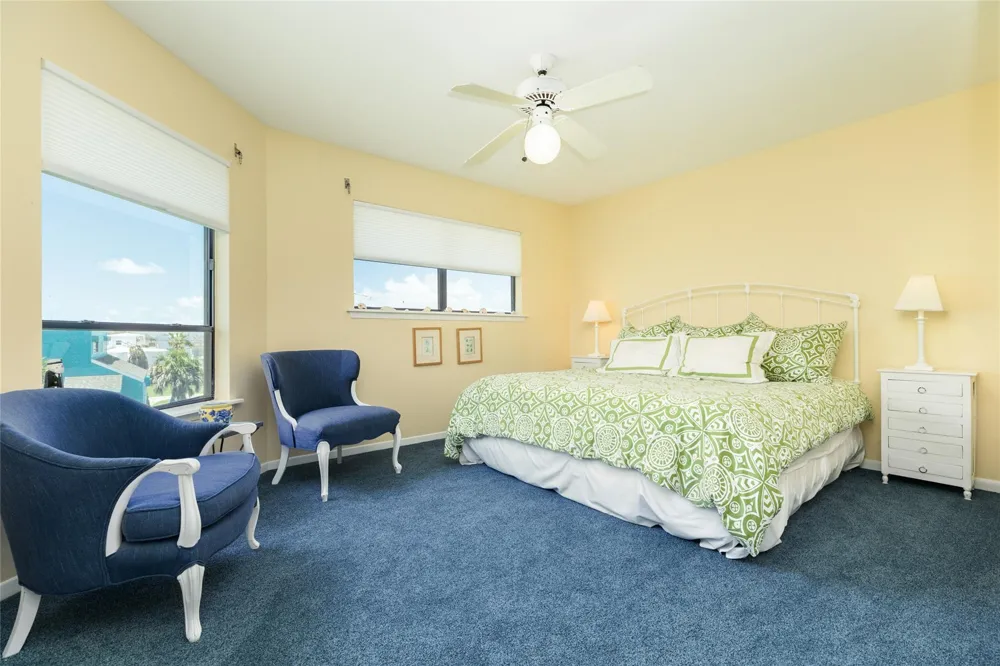 4223 Ghost Crab Lane Galveston, TX 77554