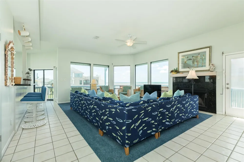 4223 Ghost Crab Lane Galveston, TX 77554
