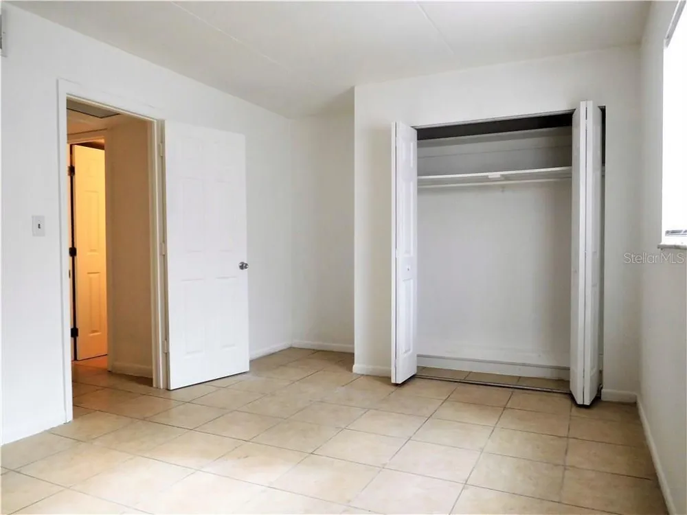 302 S SPRING GARDEN AVENUE #B09 Deland, FL 32720
