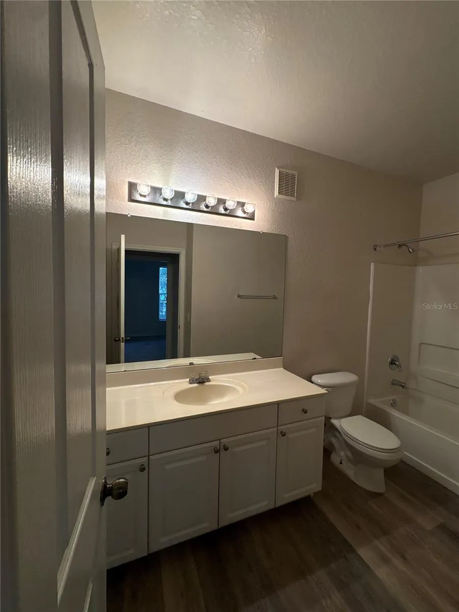 8009 HEMINGWAY CIRCLE #8009 Haines City, FL 33844