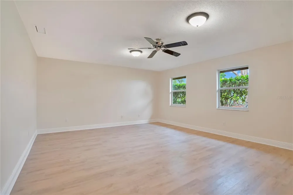 1401 BUELL COURT Plant City, FL 33567