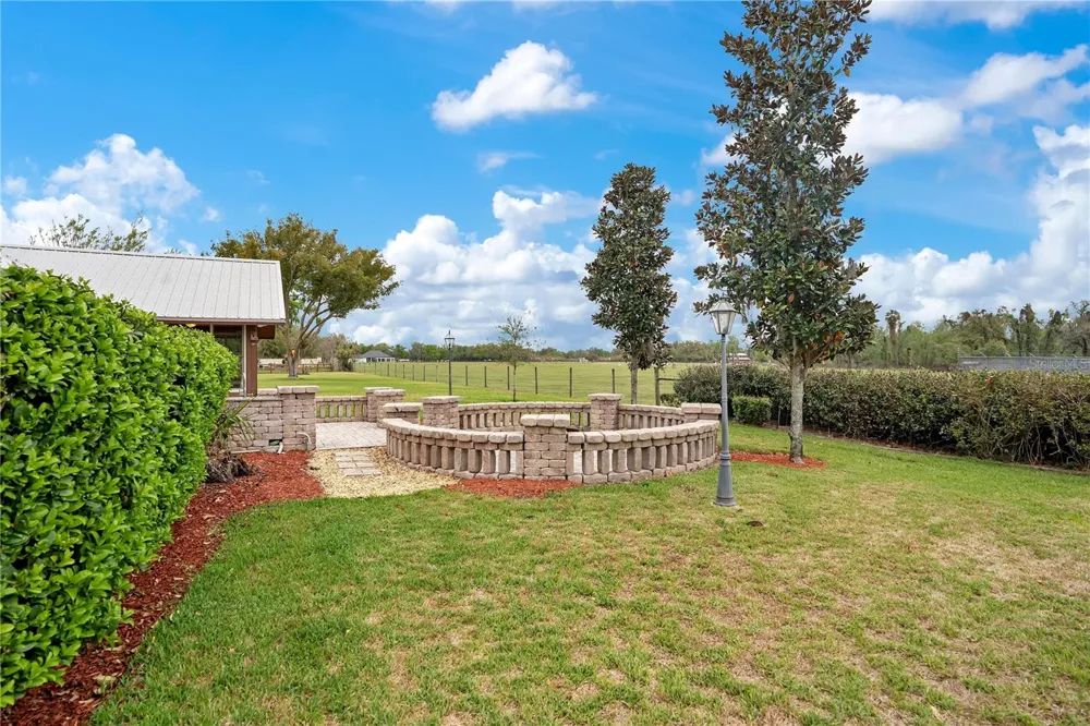 1401 BUELL COURT Plant City, FL 33567