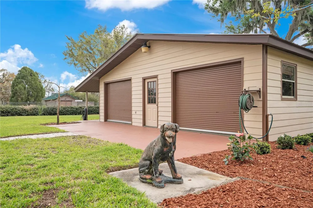 1401 BUELL COURT Plant City, FL 33567