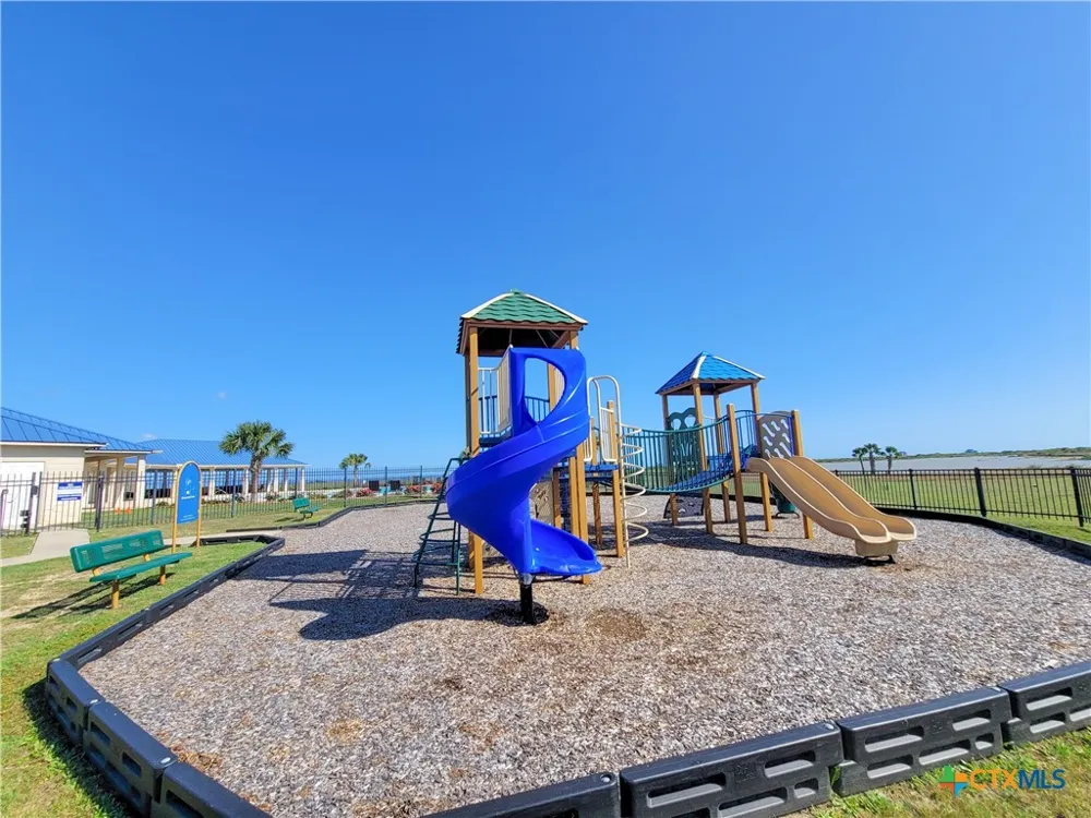 3225 Bay Ridge Drive Palacios, TX 77465