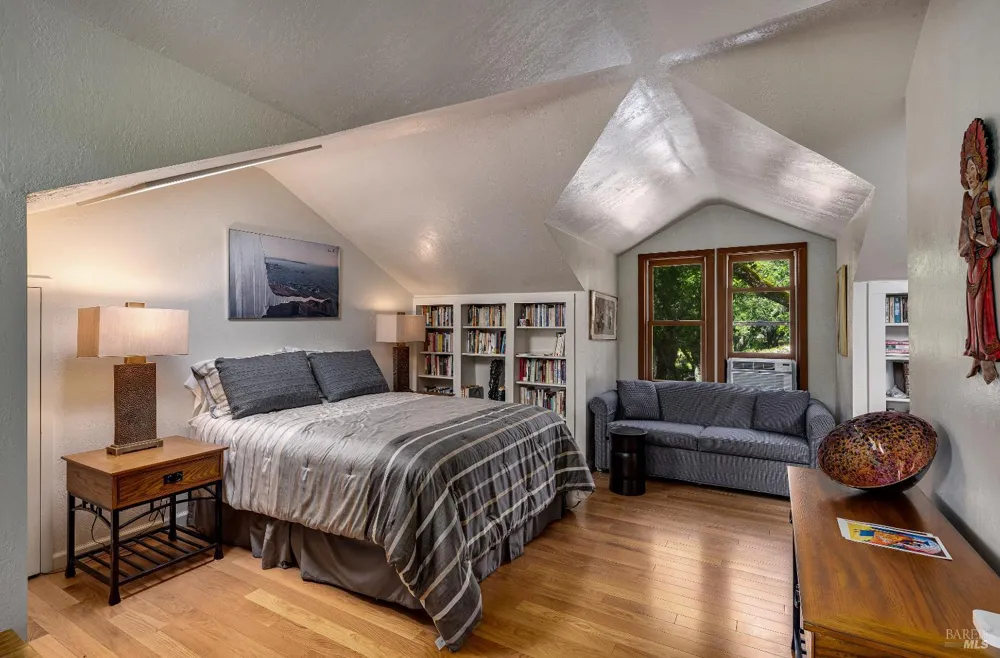 10601 Slattery Road Glen Ellen, CA 95442