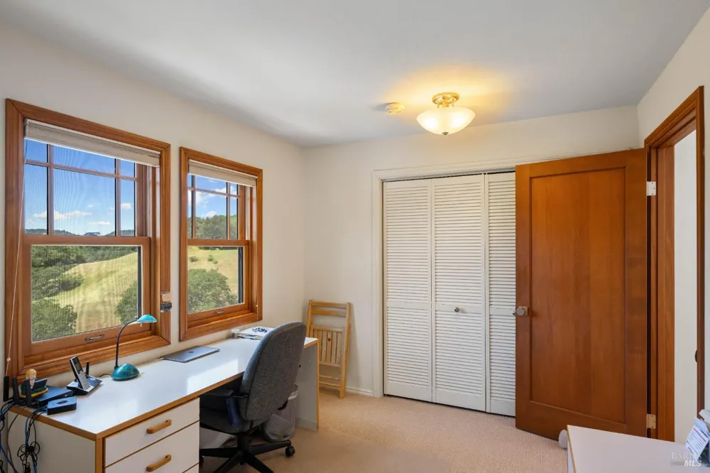 10601 Slattery Road Glen Ellen, CA 95442