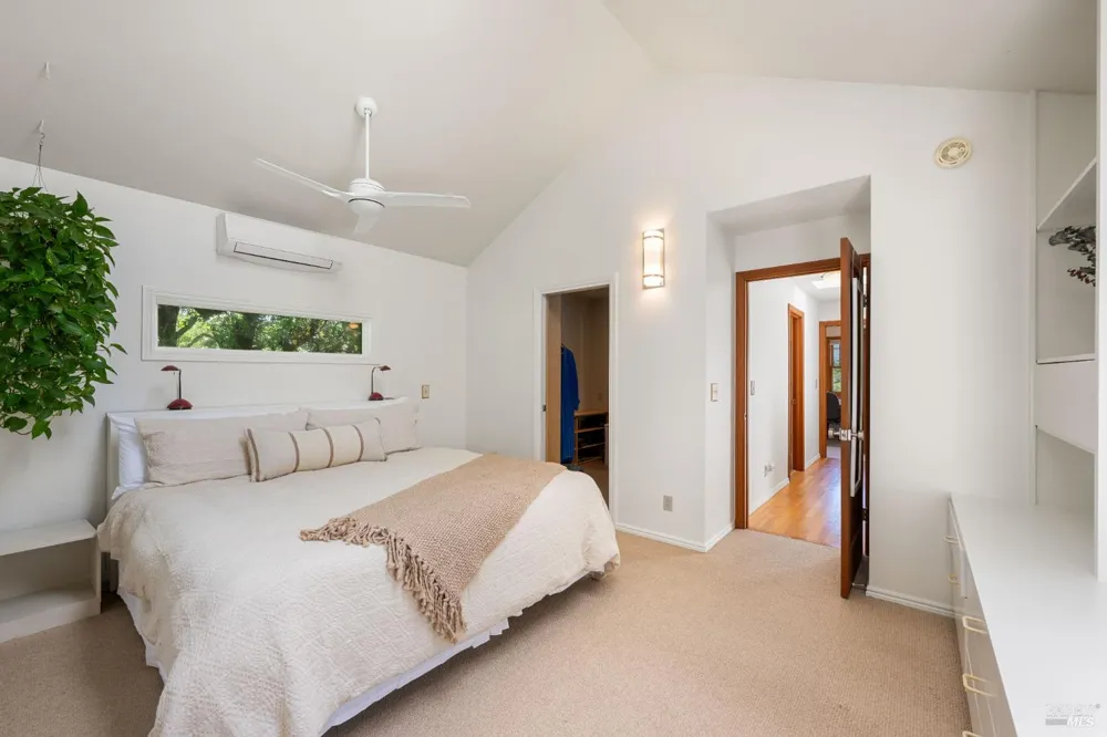 10601 Slattery Road Glen Ellen, CA 95442
