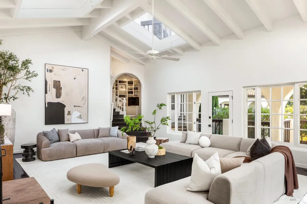 4377 Warm Springs Road Glen Ellen, CA 95442