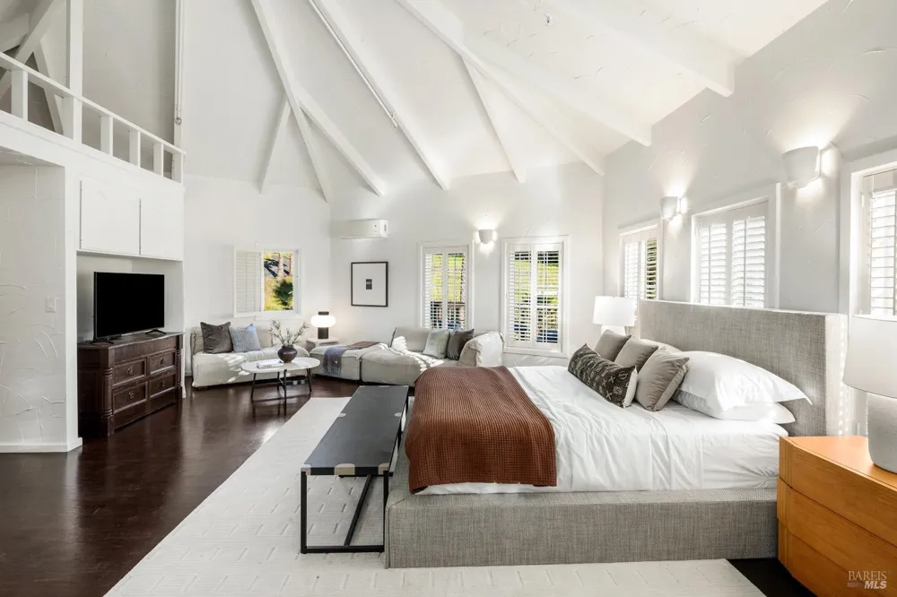 4377 Warm Springs Road Glen Ellen, CA 95442