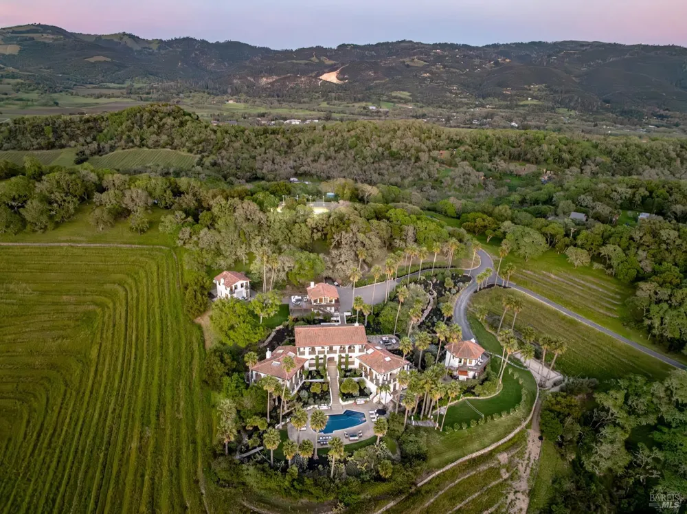4377 Warm Springs Road Glen Ellen, CA 95442