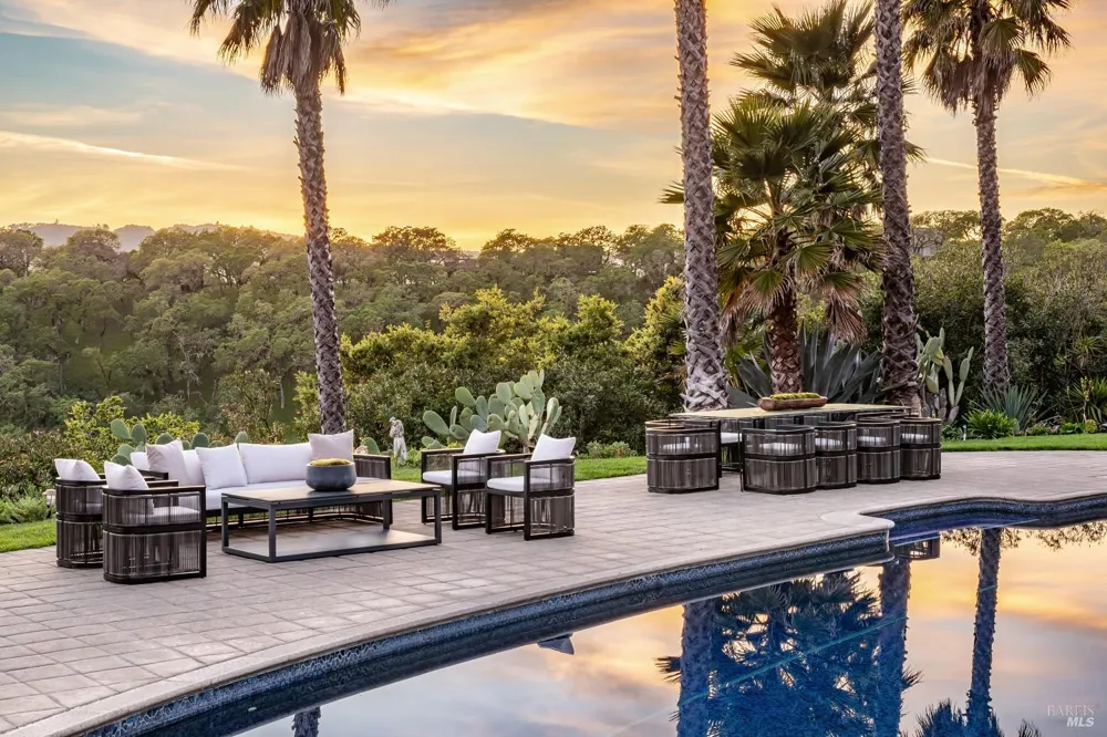 4377 Warm Springs Road Glen Ellen, CA 95442