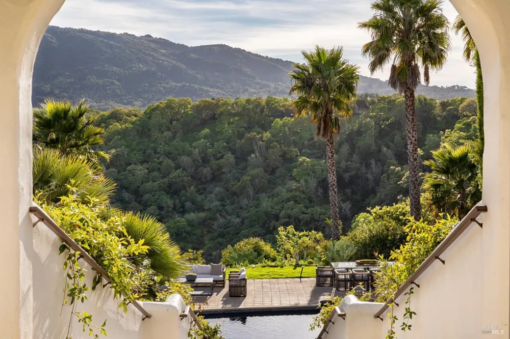 4377 Warm Springs Road Glen Ellen, CA 95442