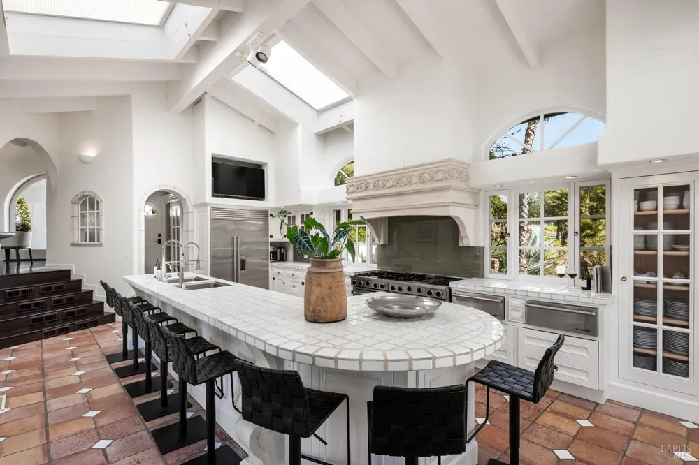 4377 Warm Springs Road Glen Ellen, CA 95442