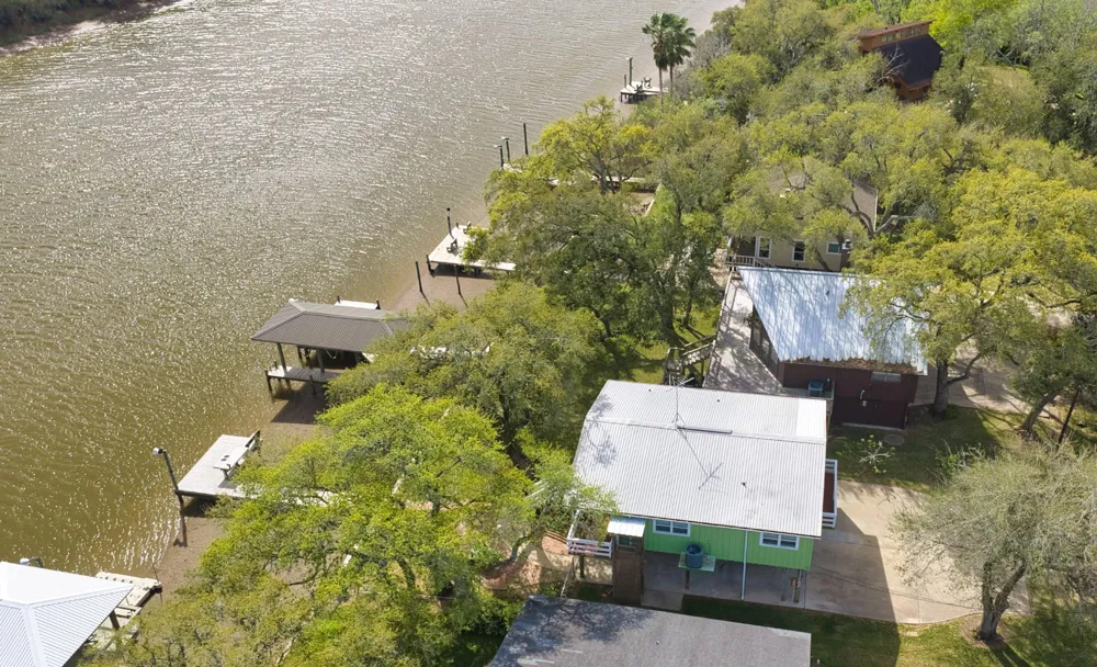 4641 Rio Drive Brazoria, TX 77422