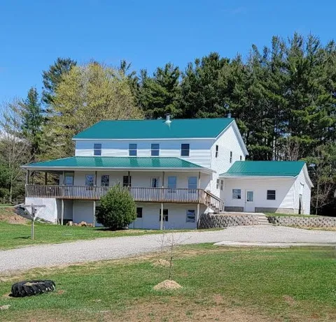 7909 11 Mile Road