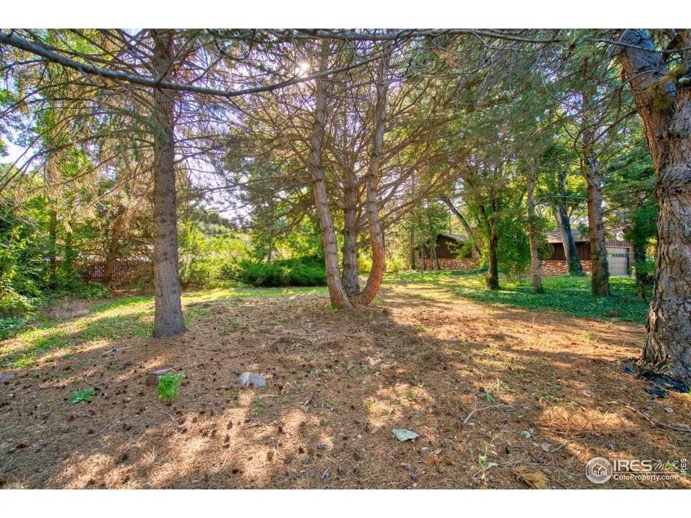 5511 Pioneer Road Boulder, CO 80301