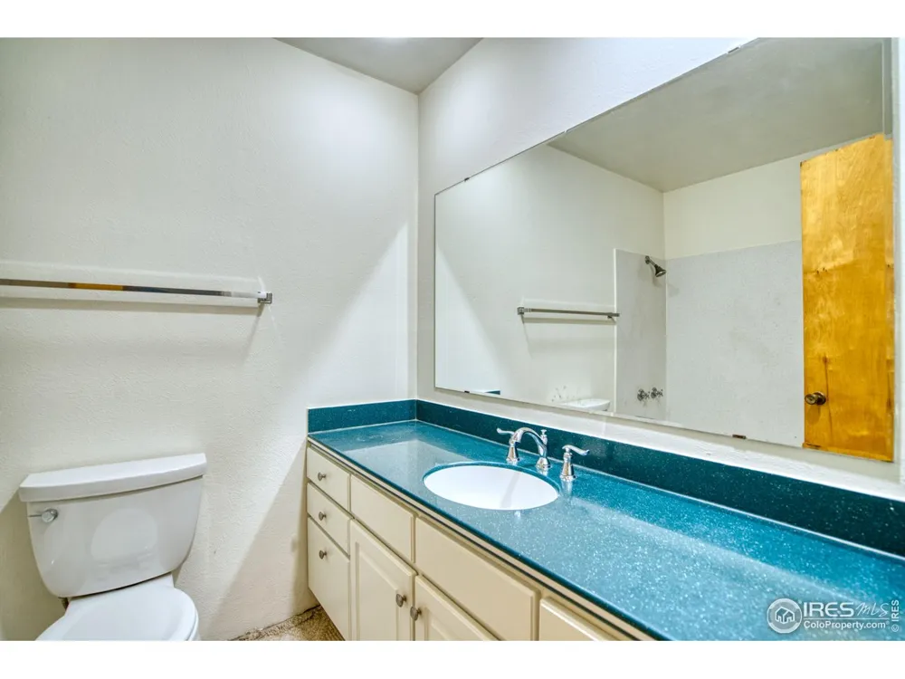 5511 Pioneer Road Boulder, CO 80301