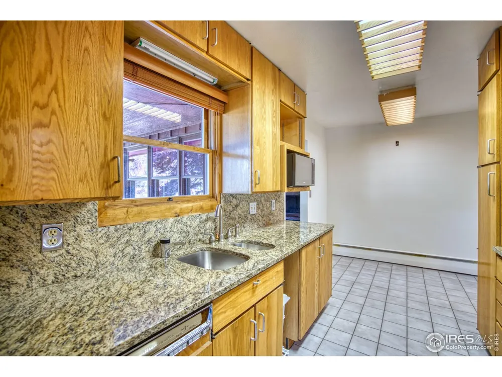 5511 Pioneer Road Boulder, CO 80301