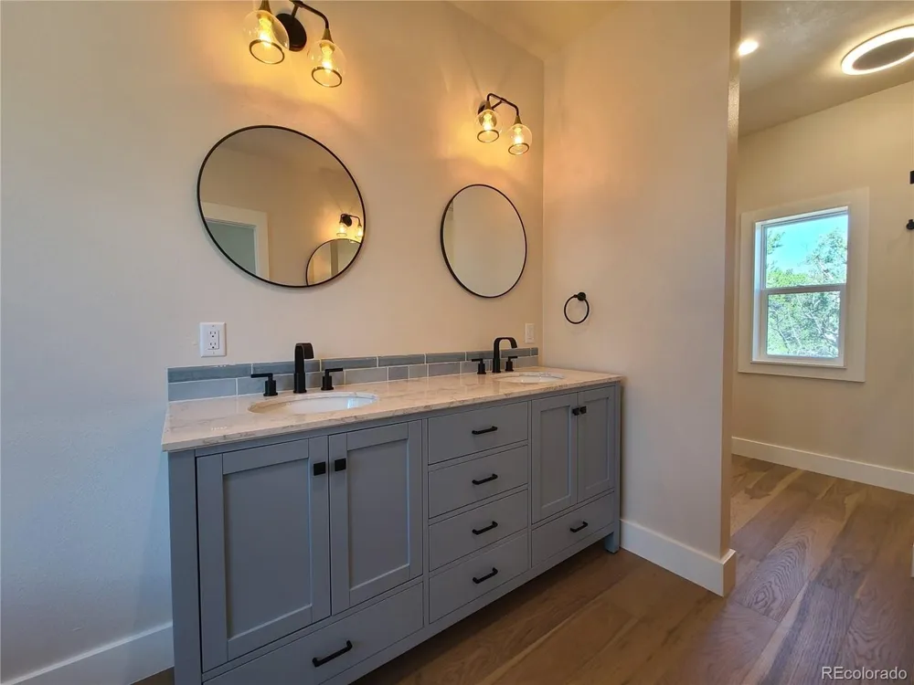 1913 Lone Pine Way Crestone, CO 81131