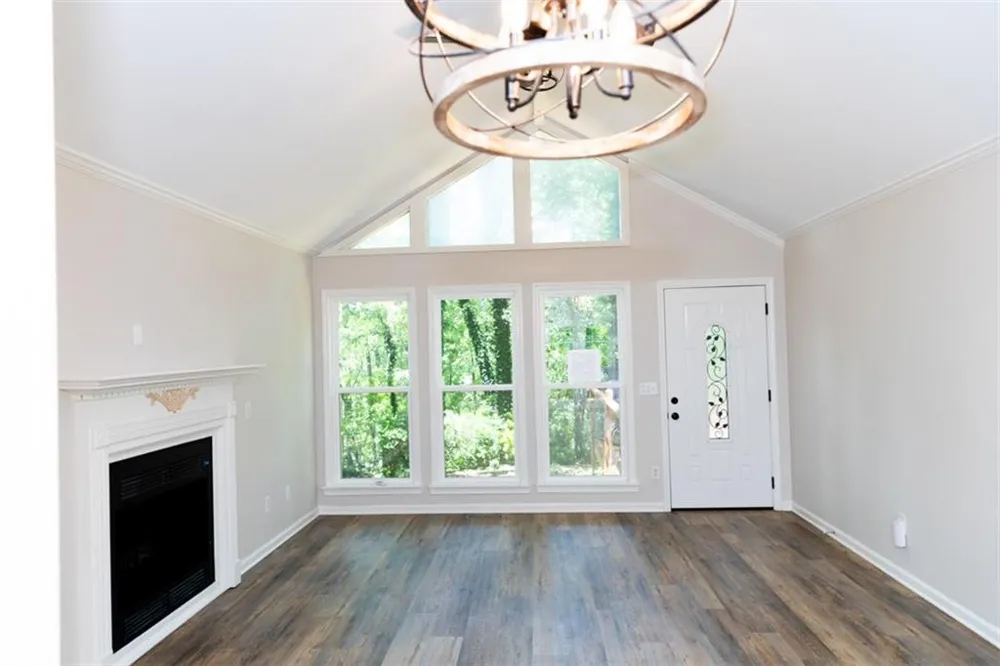 19 MOUNTAIN VIEW COURT Cartersville, GA 30120
