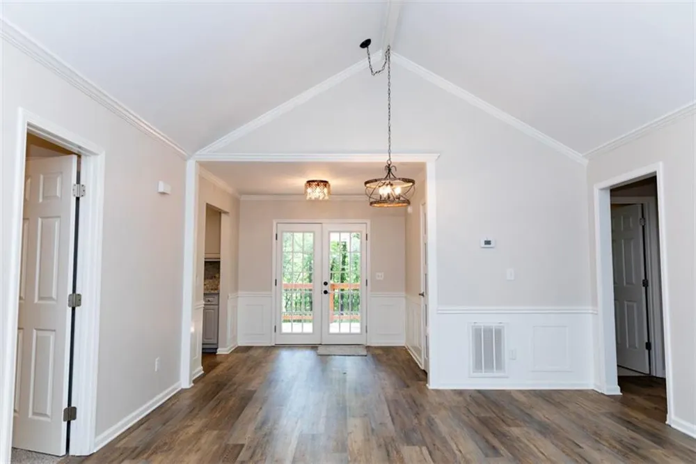 19 MOUNTAIN VIEW COURT Cartersville, GA 30120