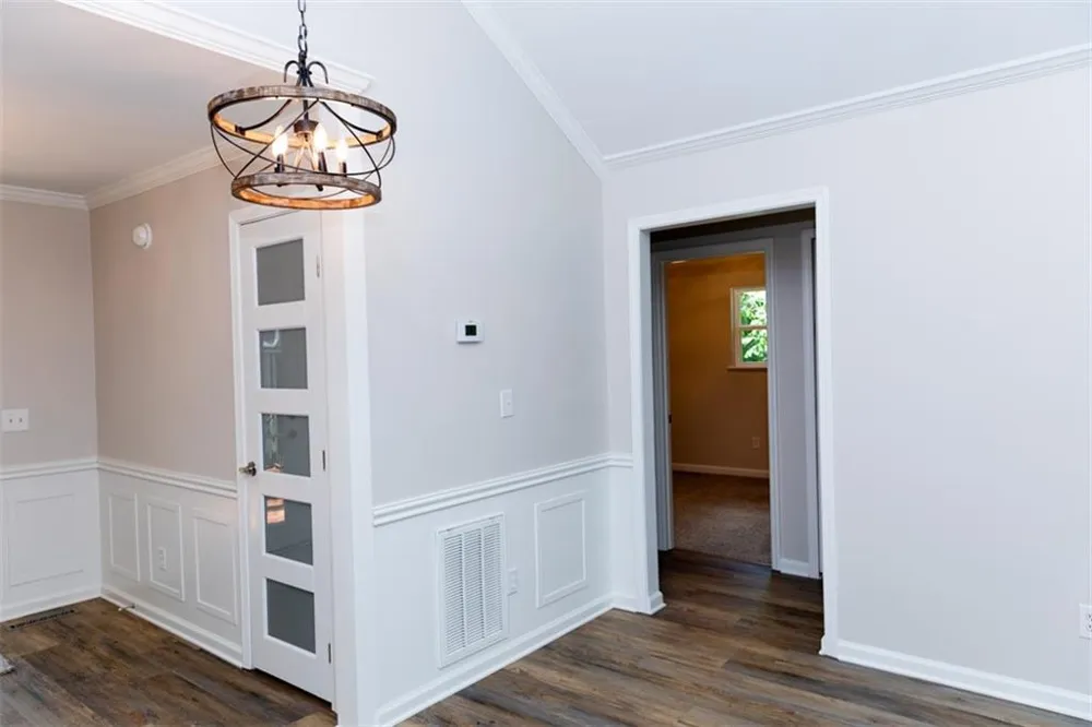 19 MOUNTAIN VIEW COURT Cartersville, GA 30120
