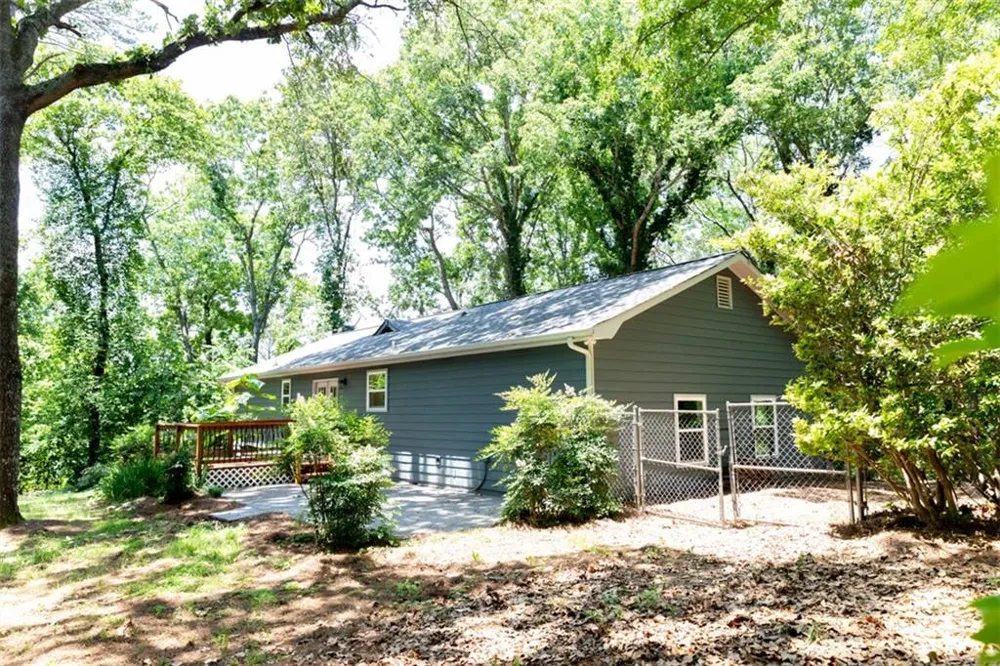 19 MOUNTAIN VIEW COURT Cartersville, GA 30120
