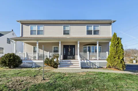 65 W Washington Avenue