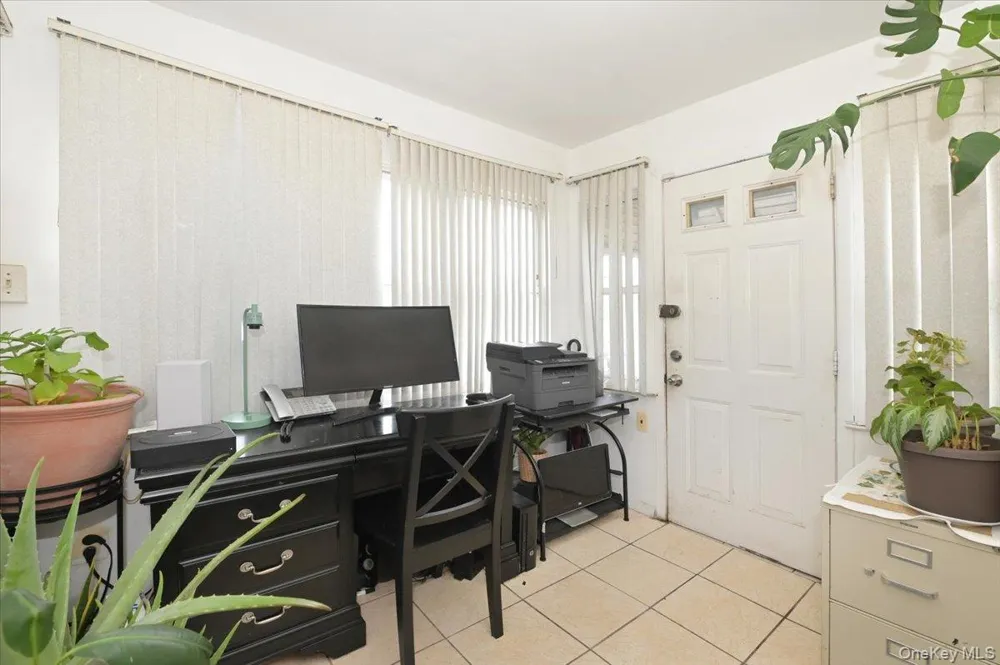 13071 225th Street Laurelton, NY 11413