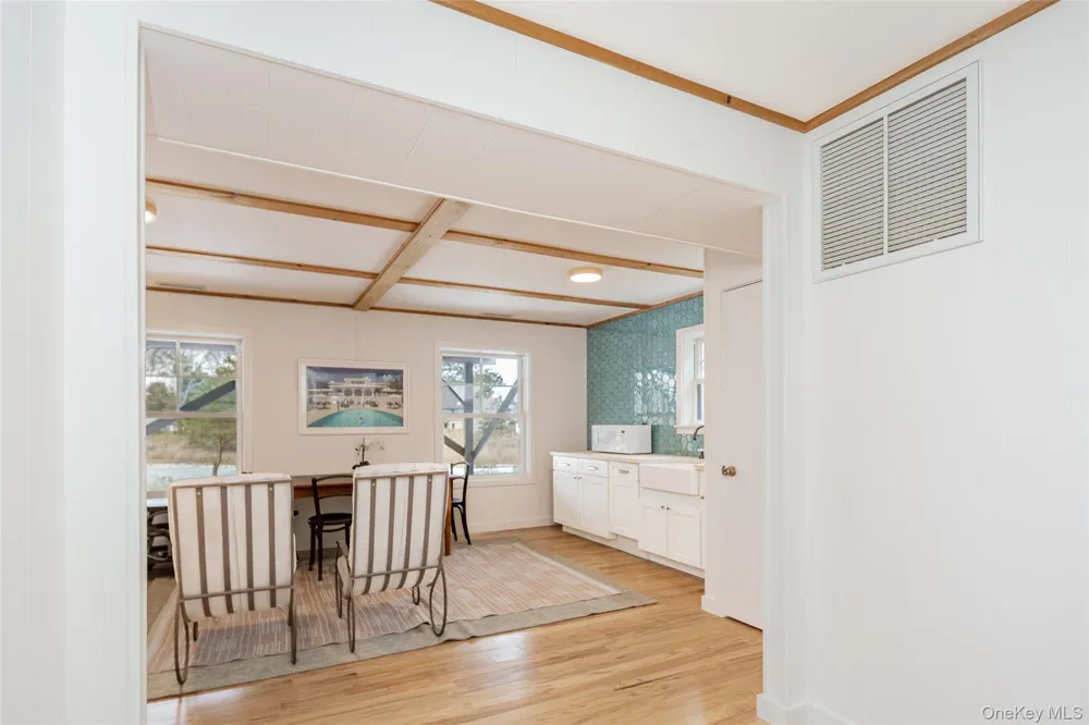 9 Helens Lane Southampton, NY 11968