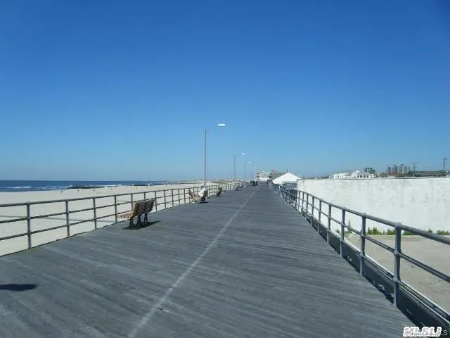 1895 Park Street Atlantic Beach, NY 11509