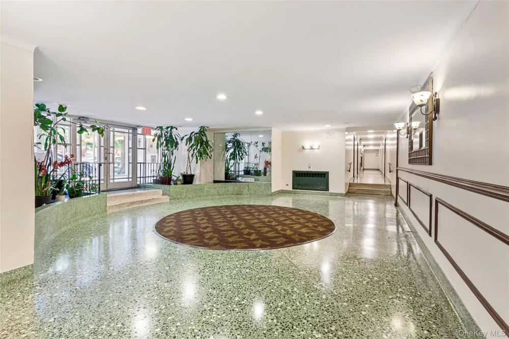 800 Cortelyou Road #3E Brooklyn, NY 11218