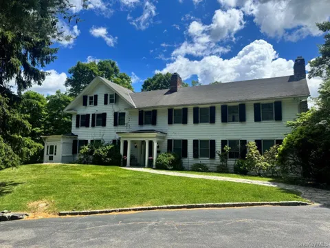 255 Mountain Road