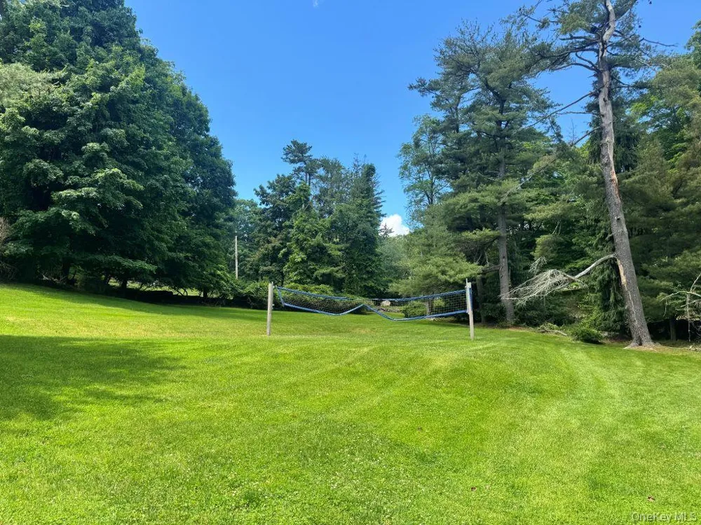 255 Mountain Road Irvington, NY 10533