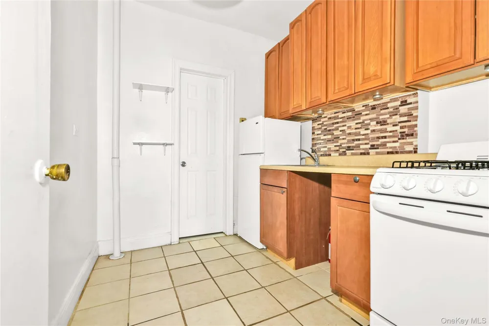 211 E 88 STREET #2A New York (Manhattan), NY 10128