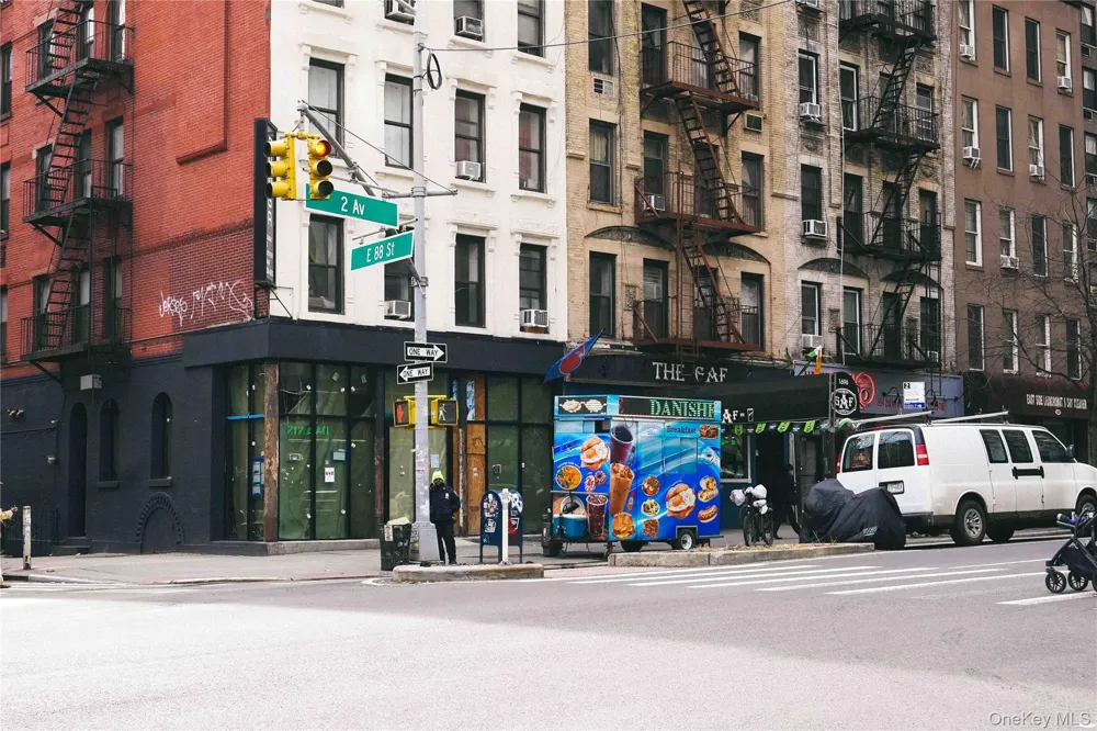 211 E 88 STREET #2A New York (Manhattan), NY 10128