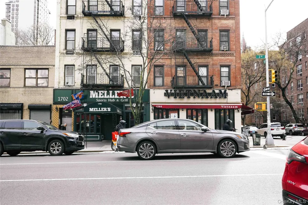 211 E 88 STREET #2A New York (Manhattan), NY 10128