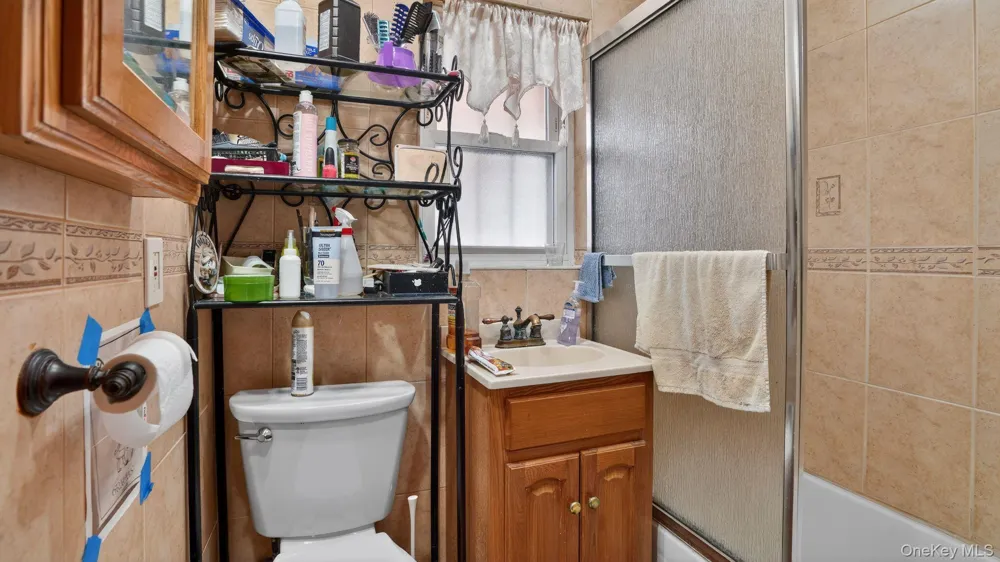 9429 Park Lane S Woodhaven, NY 11421