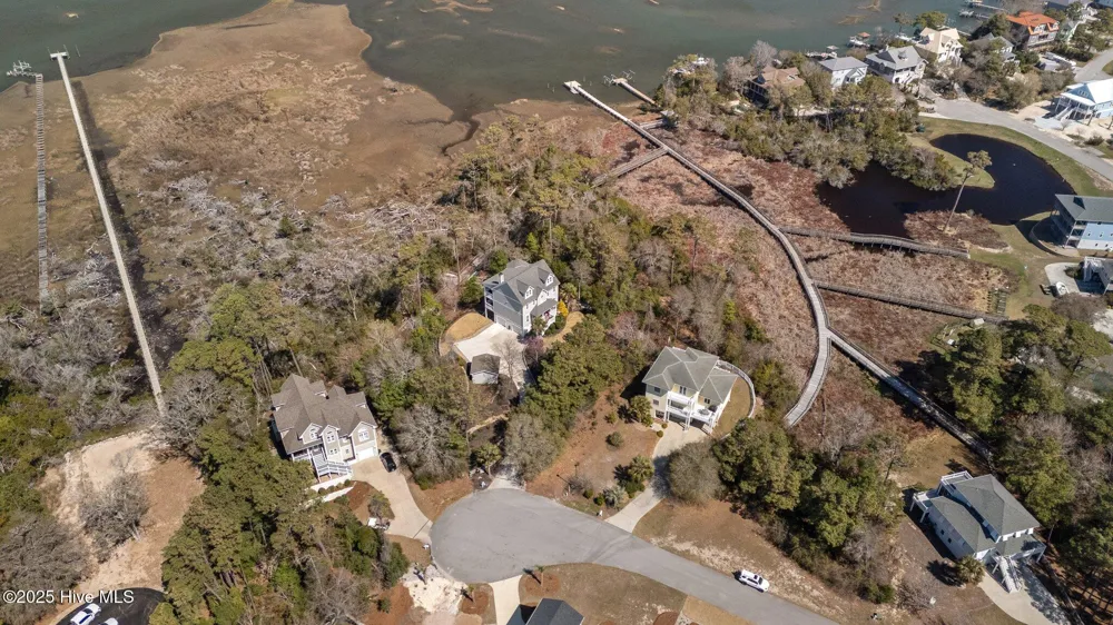 9814 Clarendon Drive Emerald Isle, NC 28594