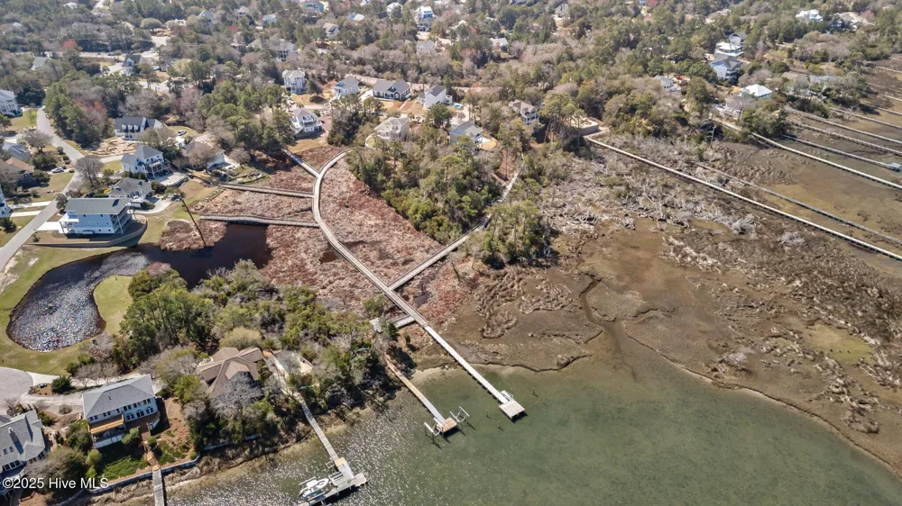 9814 Clarendon Drive Emerald Isle, NC 28594